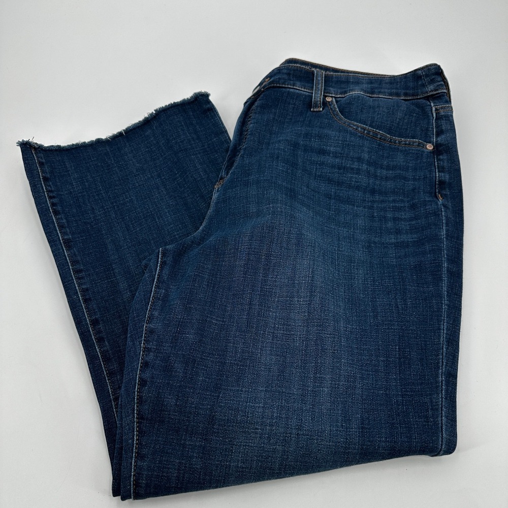 Chicos So Slimming Girlfriend Kick Flare Jeans Dark Wash Raw Hem Size 14